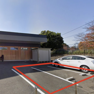 敷地内の工事を始めております